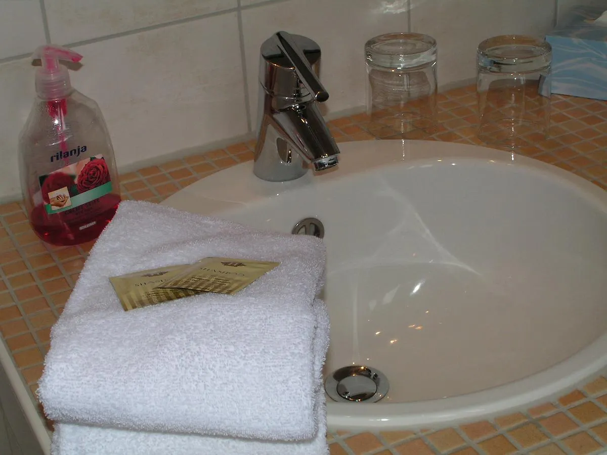 Rathausstuben Hotel Wackersdorf 2*,